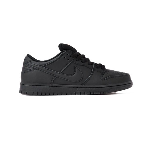 Nike Dunk Low black